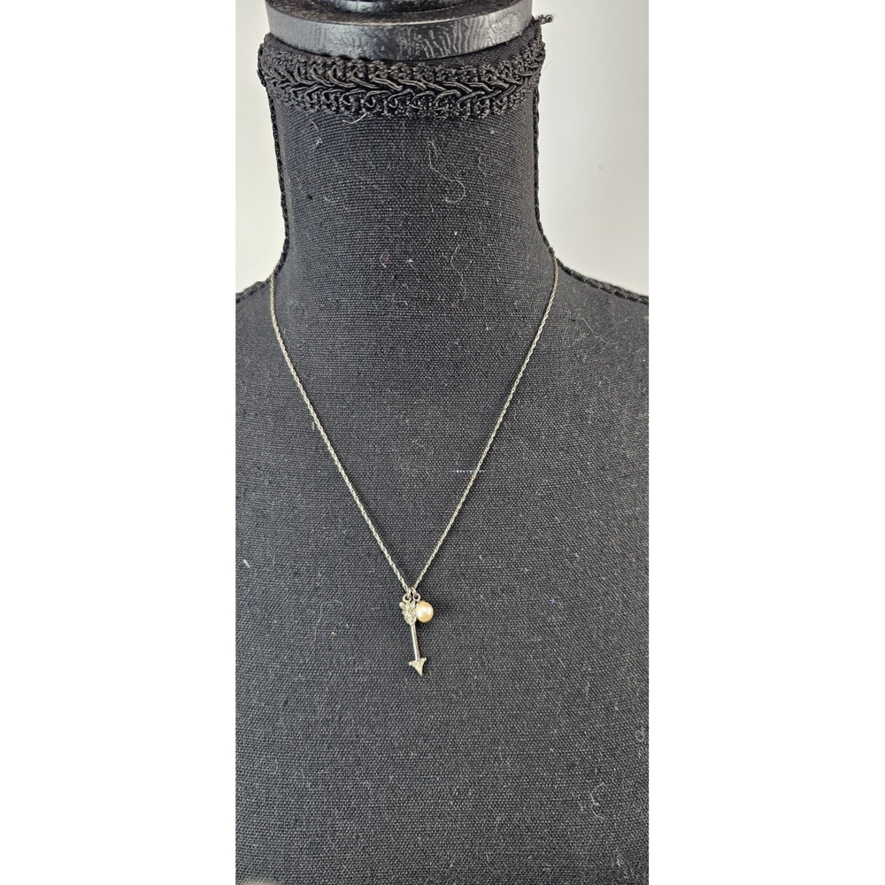 Vantel Pearls Arrow Necklace Oyster Pearl 925 Sterling Silver CZ Pendant